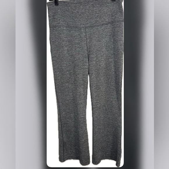 Lululemon Heathered Grey Super-High-Rise Flared Pant Nulu Women’s Size 10 - Picture 4 of 7